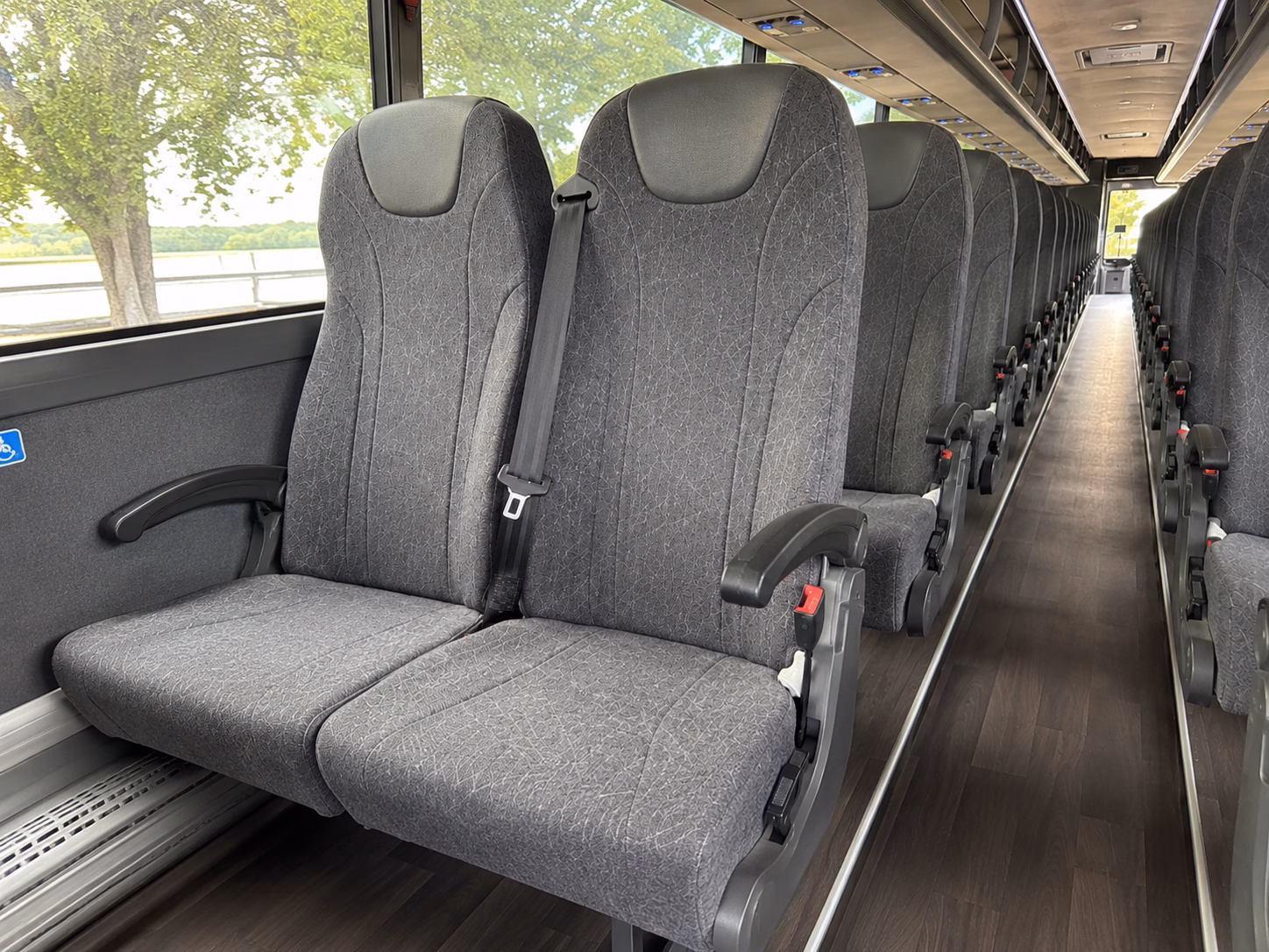 birmingham wine tasting charter bus rentals in birmingham