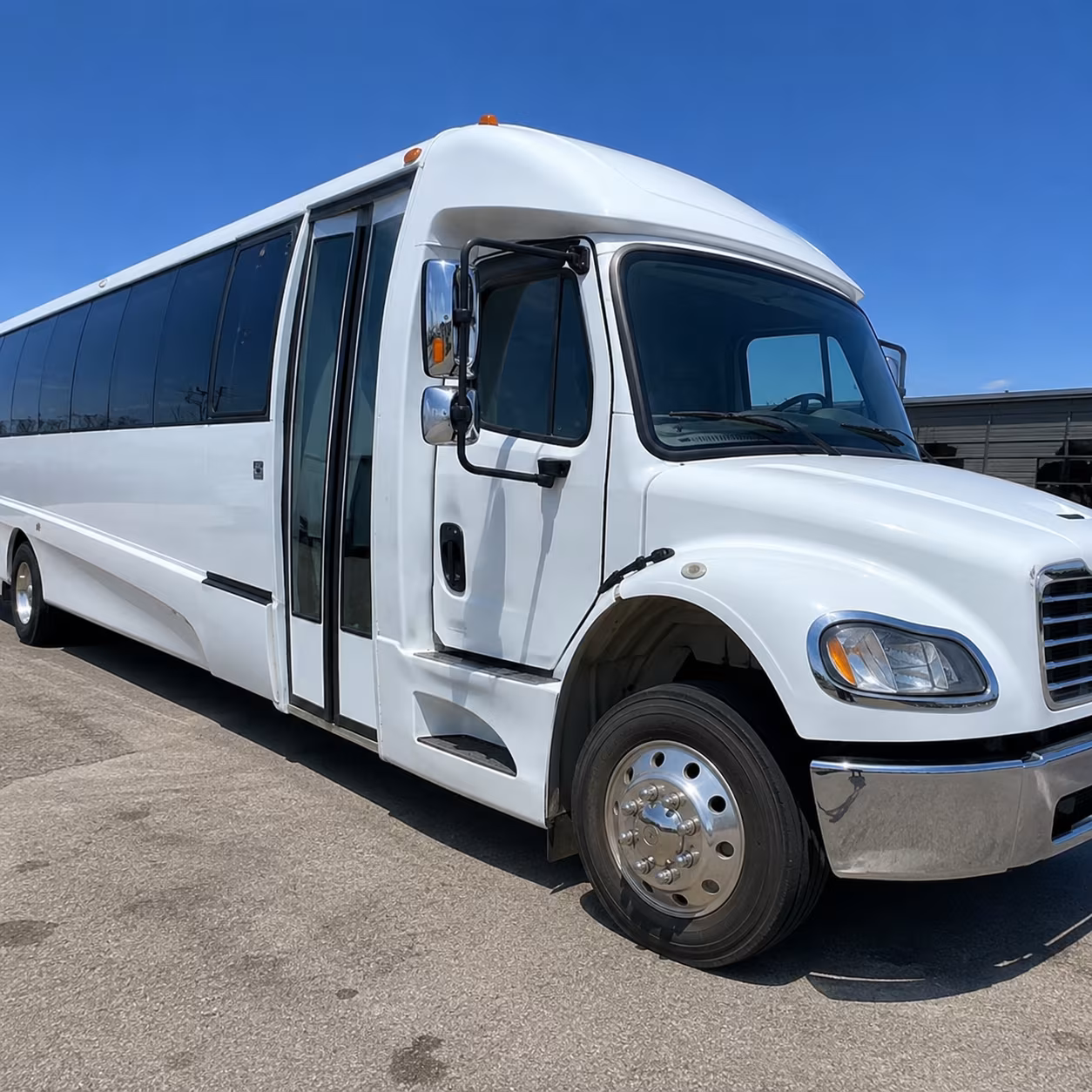 how seasonality and peak times affect charter bus rates in tuscaloosa alabama