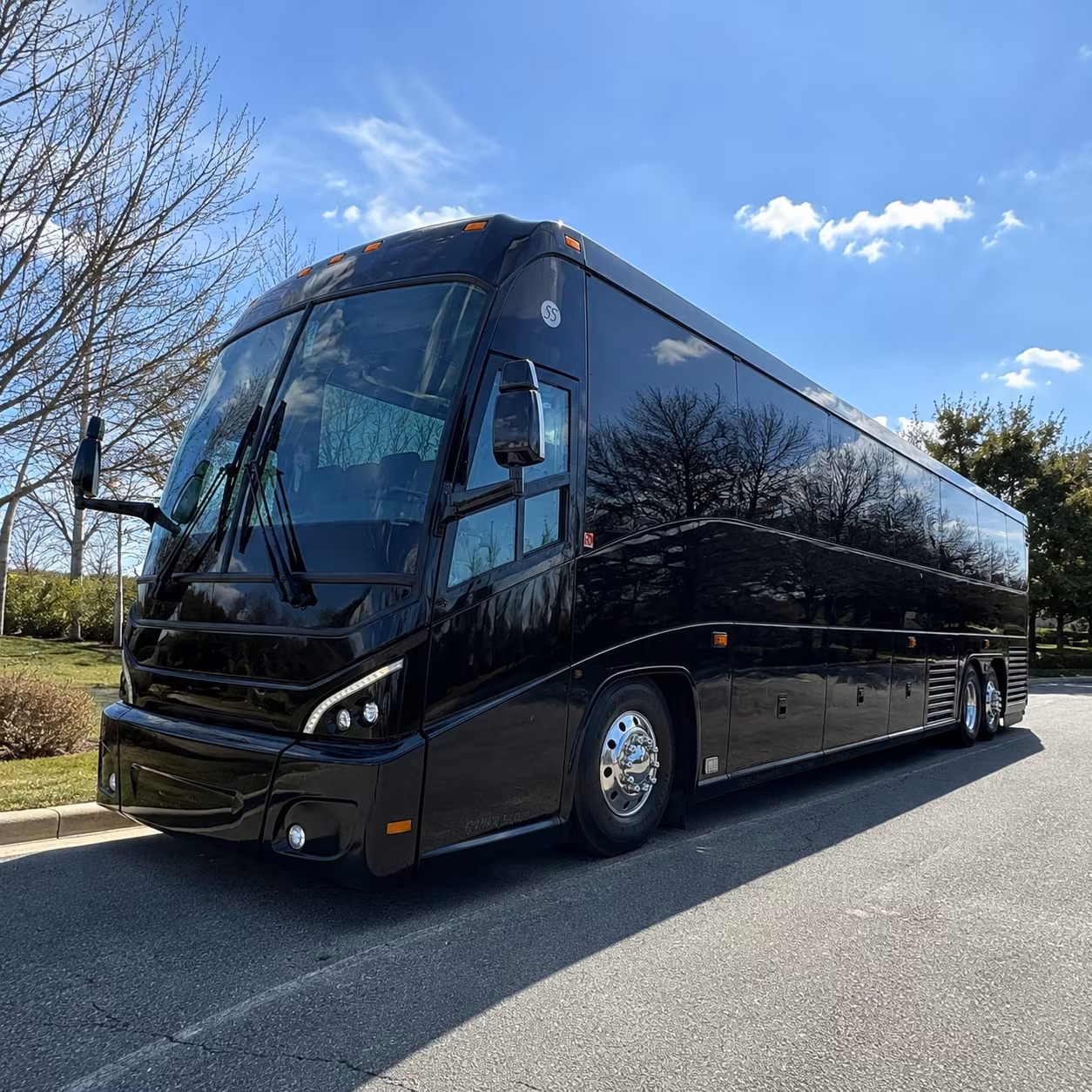huntsville attend huntsville concerts with a charter bus rental