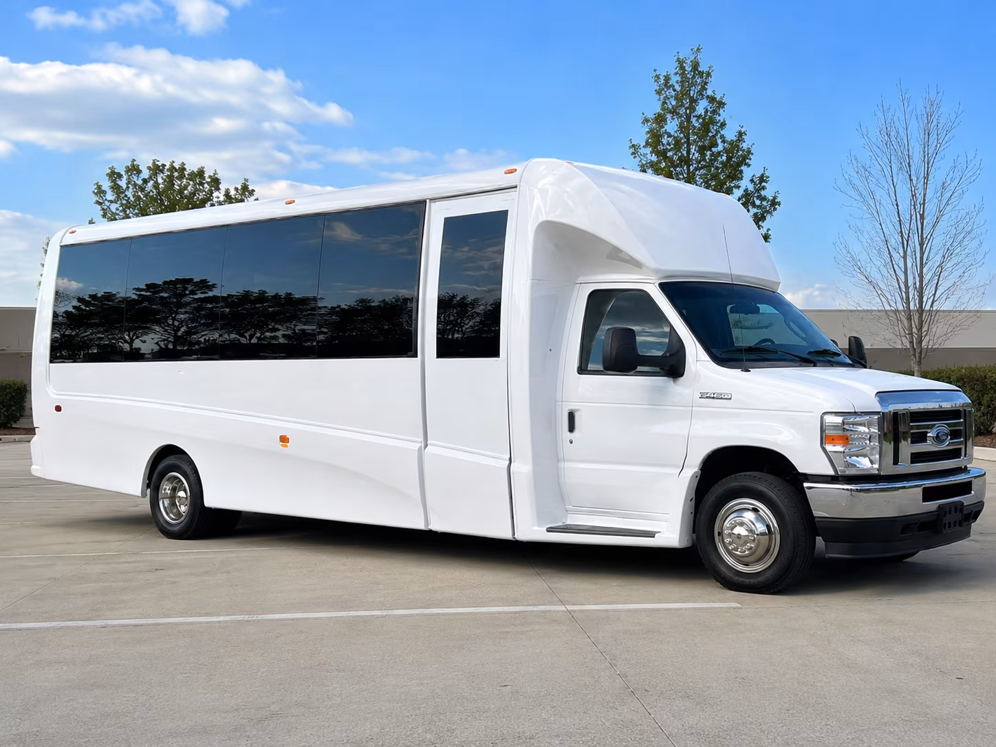 let tuscaloosacharterbuscompany com make prom night transportation the easiest part of the evening