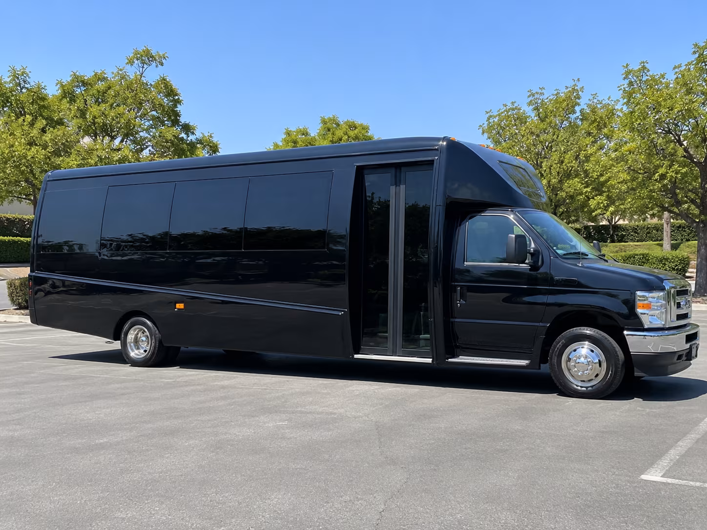 montgomery travel to your private event with a montgomery charter bus rental