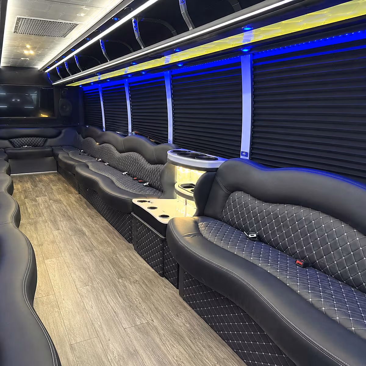 tuscaloosa party bus rentals inside