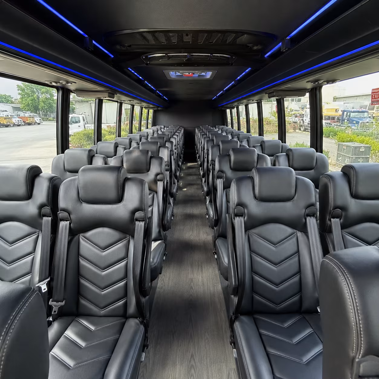 tuscaloosa wedding transportation onboard seating